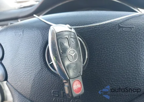 2007 Mercedes-Benz Cls 550 из США, поврежденный, VIN WDDDJ72X27A083765